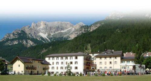 Soggiorno Dolomiti Mazzin Extérieur photo